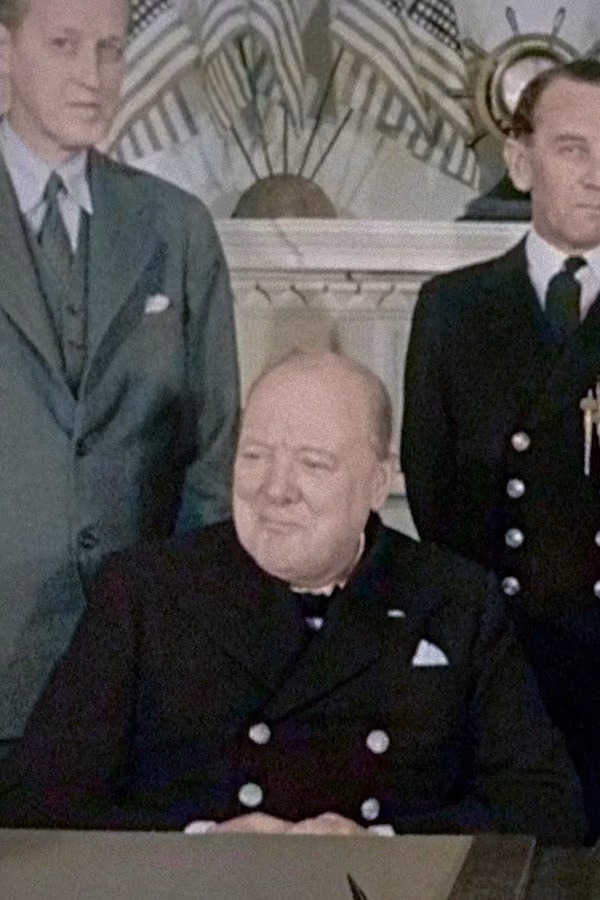 Churchill Savaşta - Churchill at War