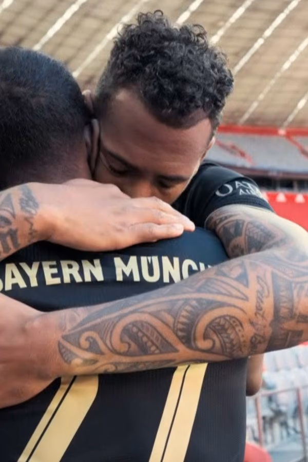 FC Bayern - Behind the Legend